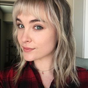 Meet your Posher, Kayla